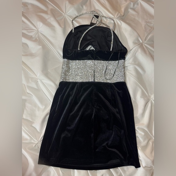 Fashion Nova Dress - Picture 5 of 5